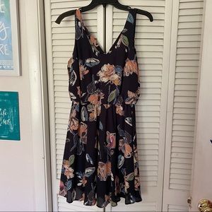 LUSH - Floral Strappy Wedding Guest Dress